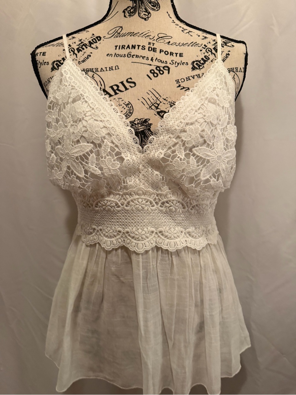 White Lace V-Neck Chemise with Sheer Skirt